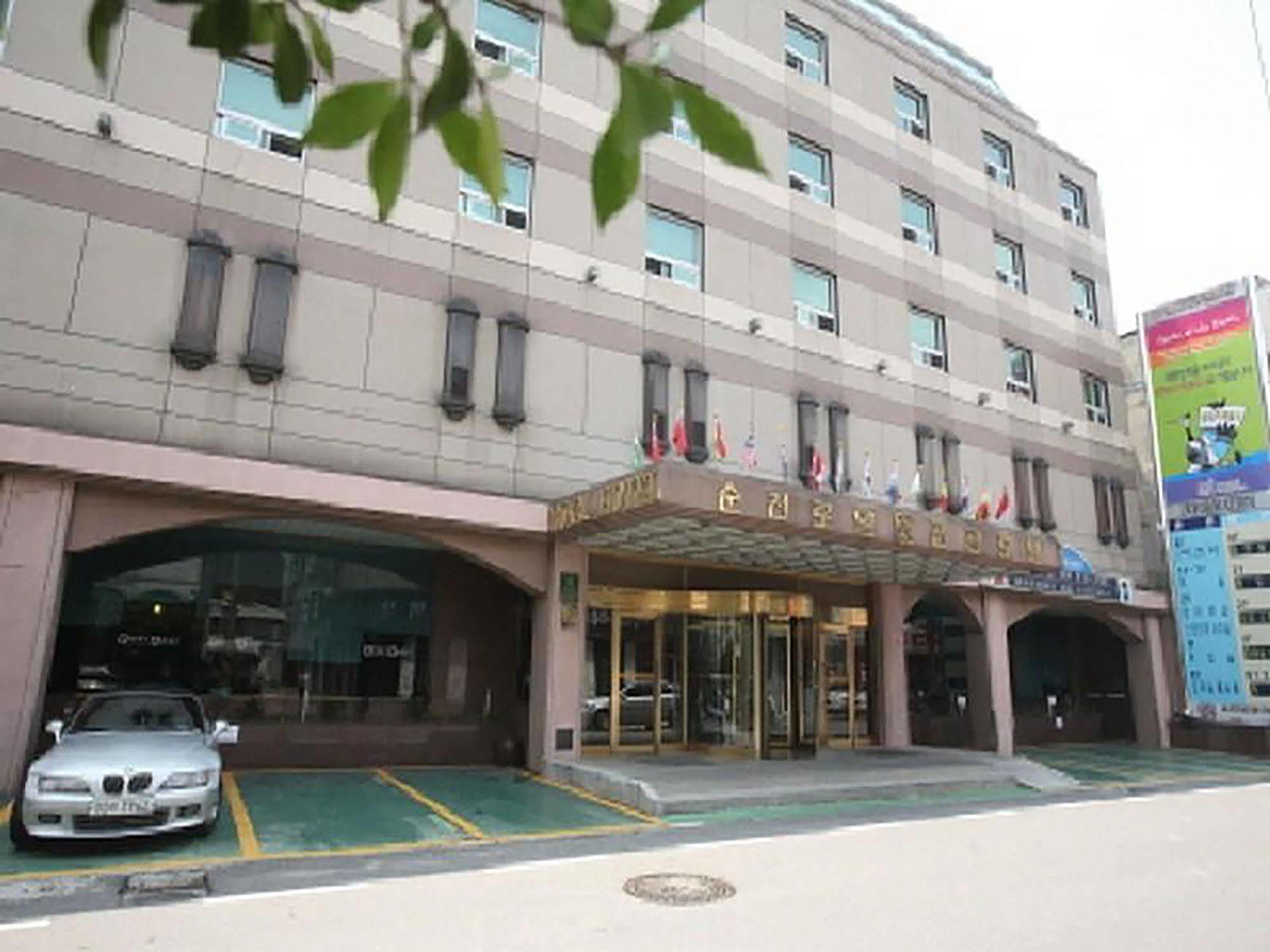 Suncheon Royal Tourist Hotel Exterior photo